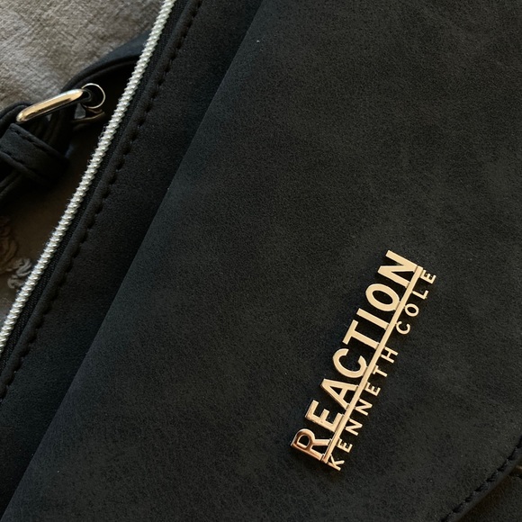 Kenneth Cole crossbody bag - Picture 2 of 5